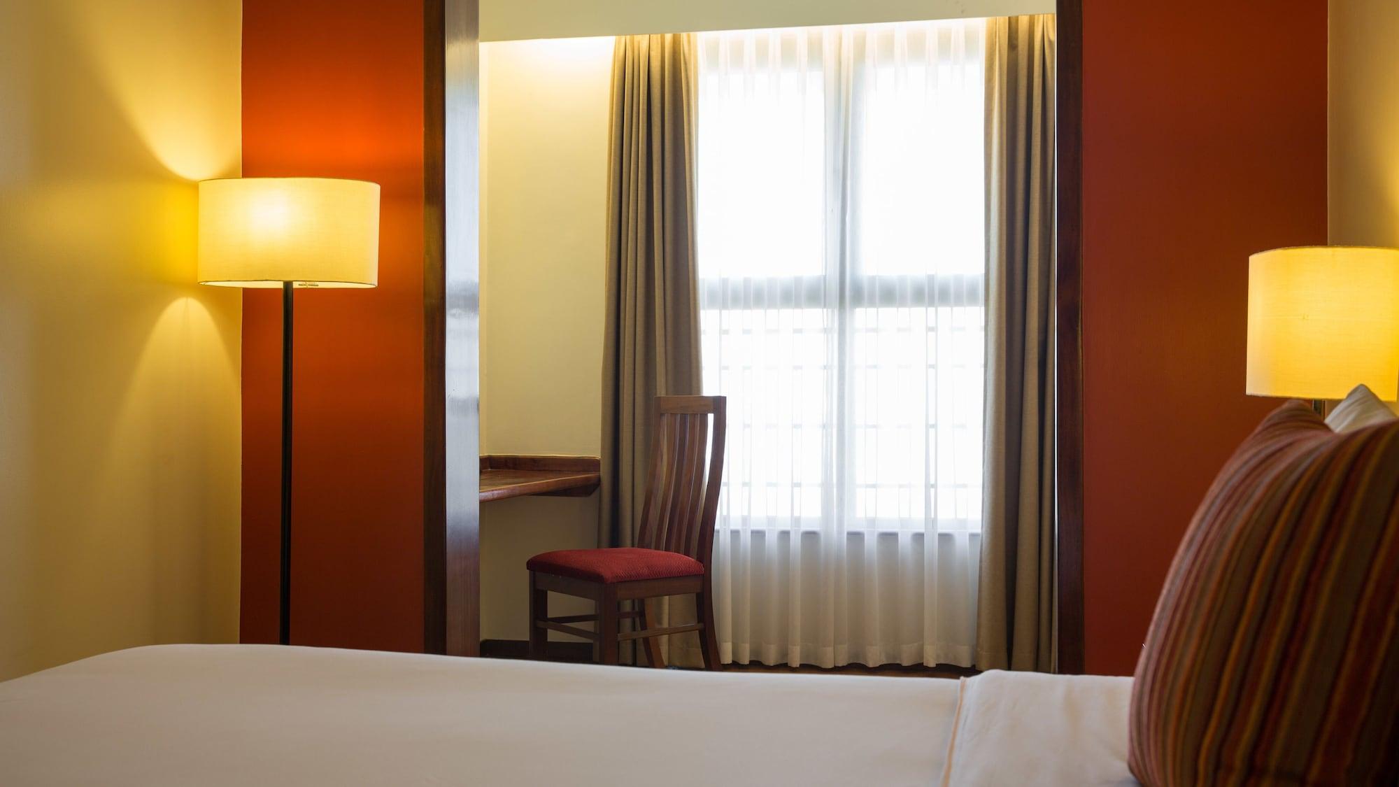 Ole Sereni Nairobi Exterior photo