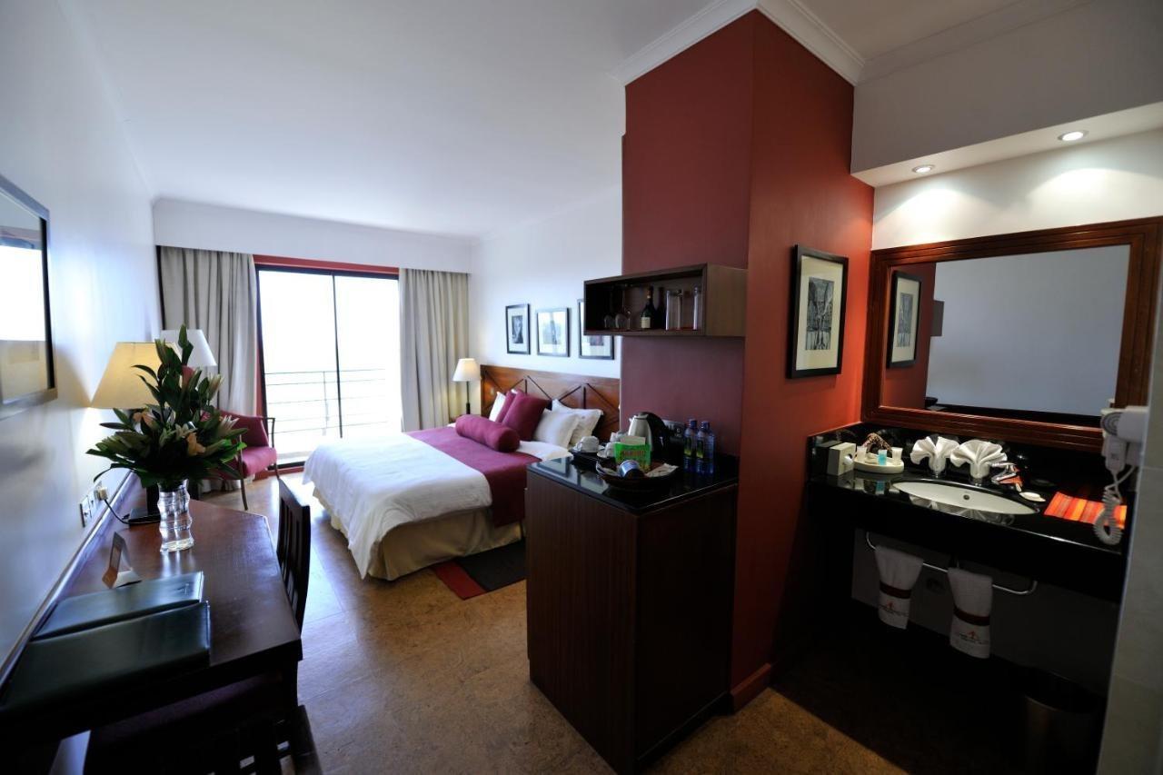 Ole Sereni Nairobi Exterior photo